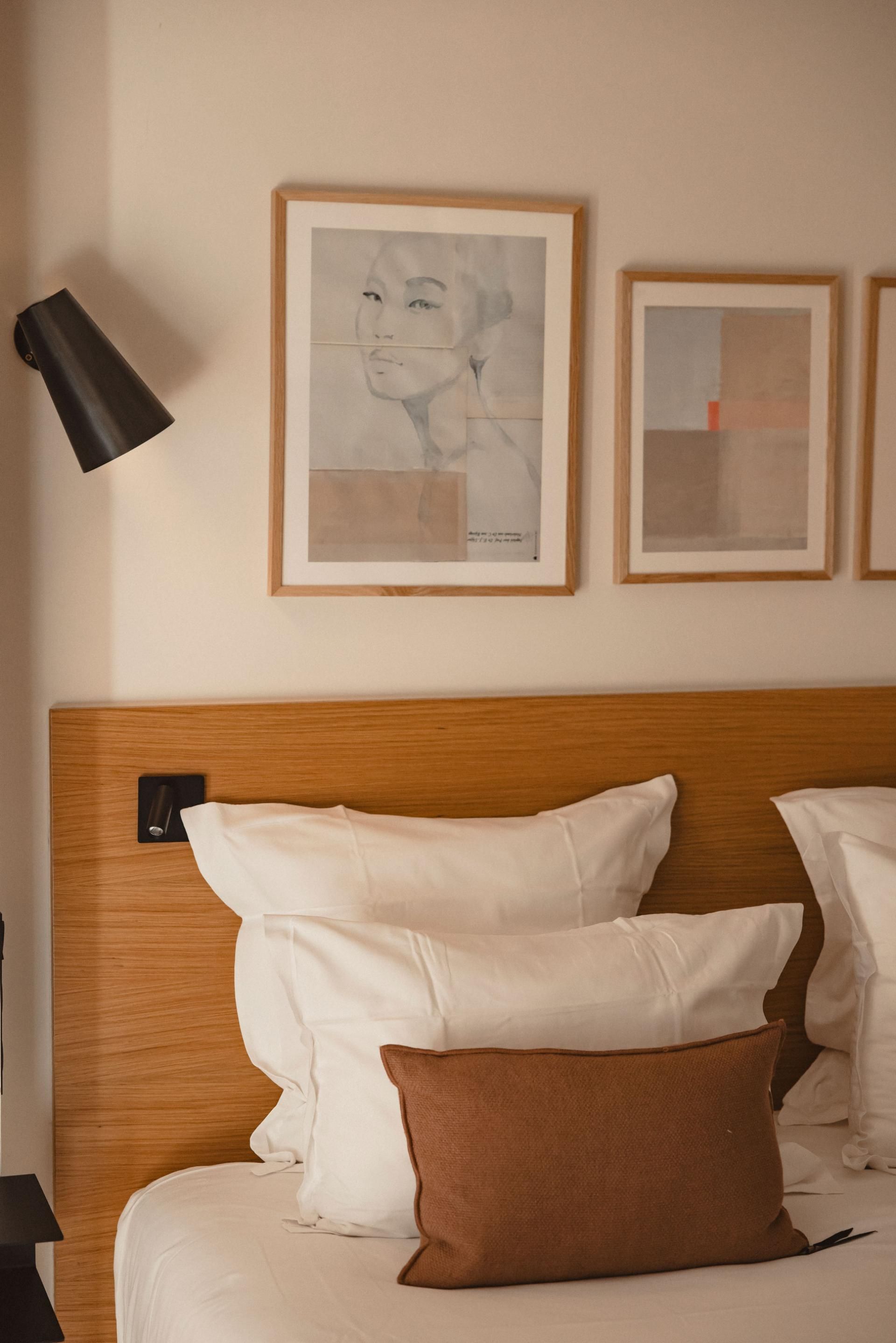 Tinah Paris, Aboukir