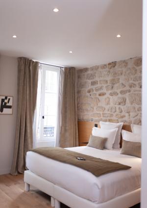Tinah Paris