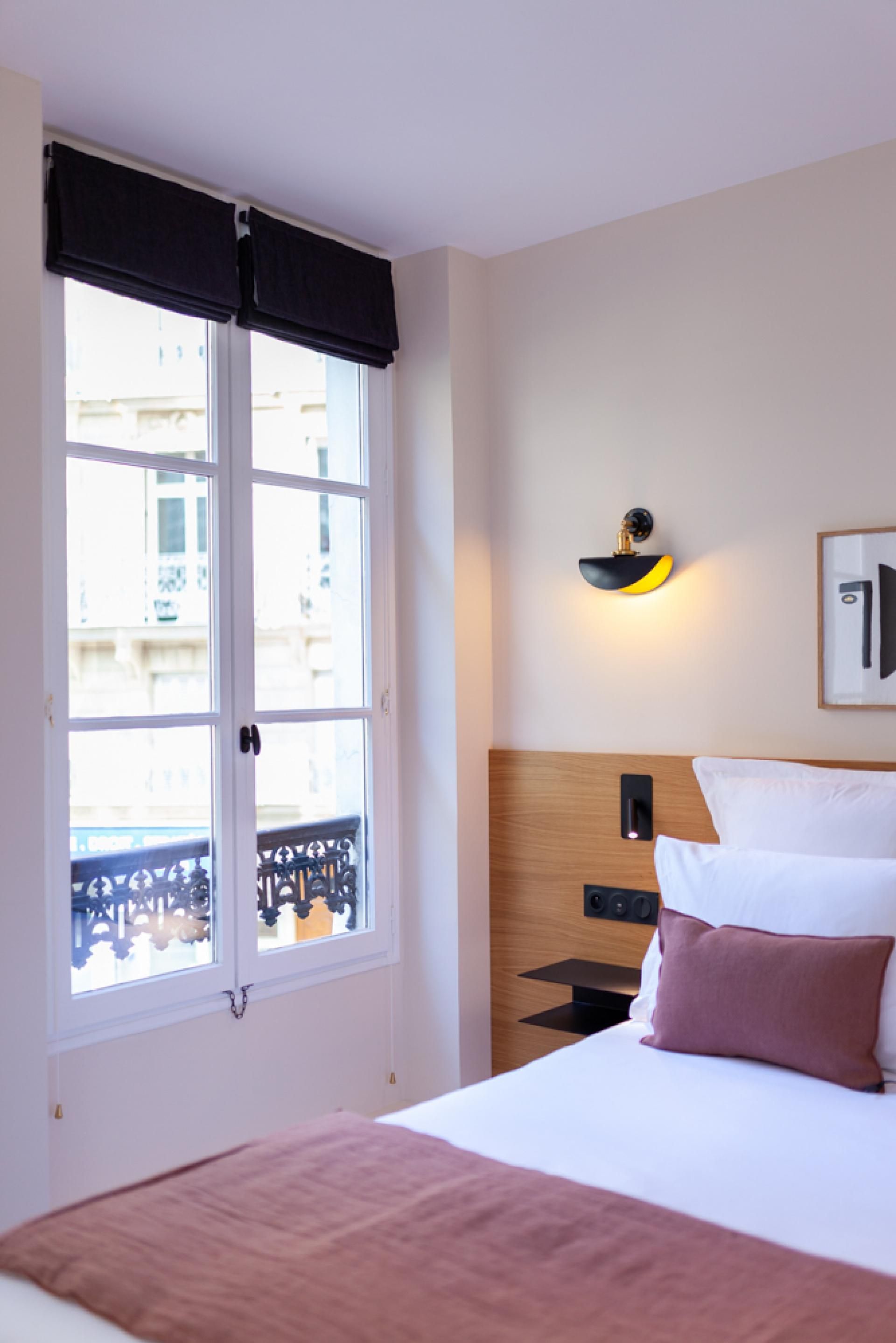 Tinah Paris, Champs Elysées