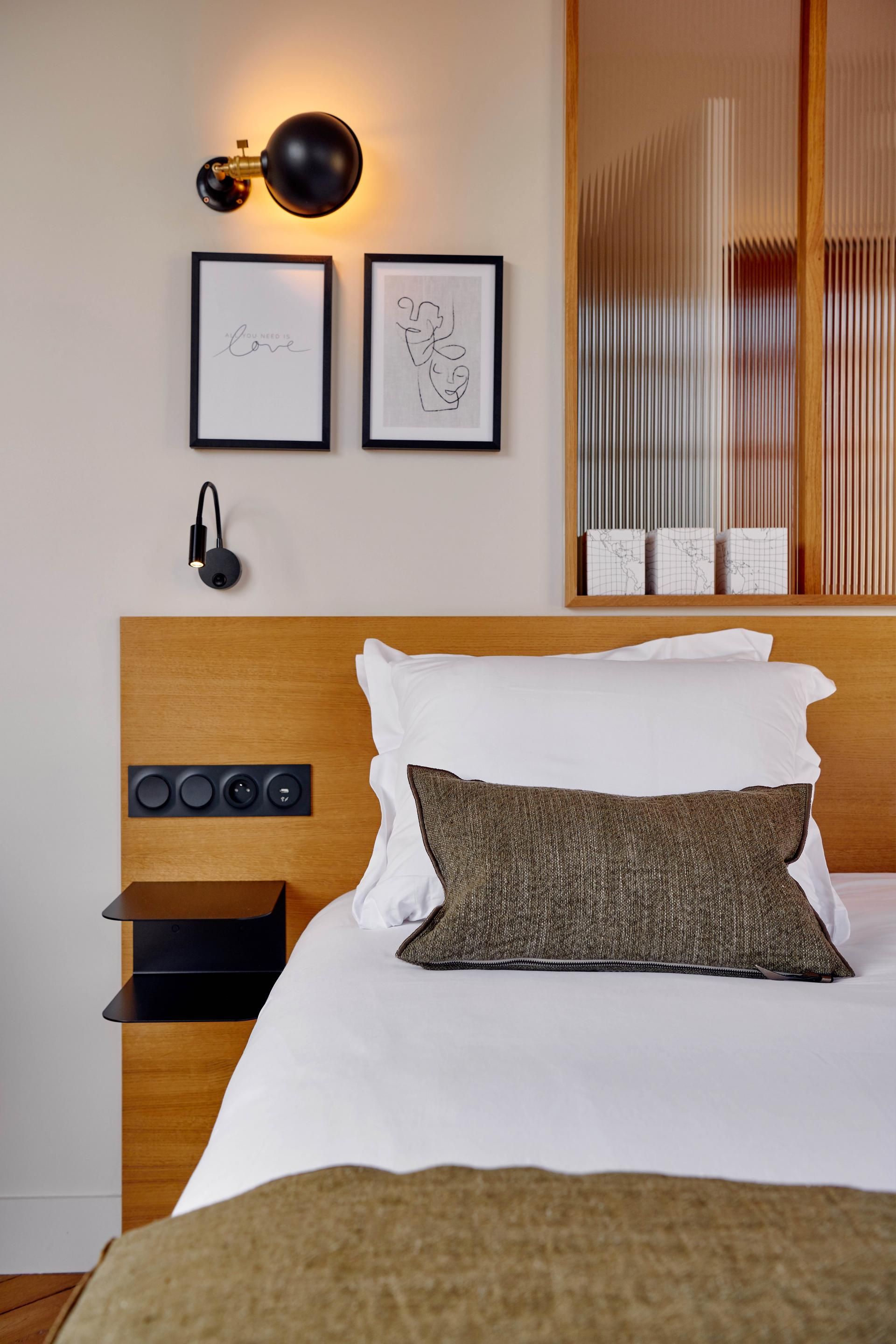 Tinah Paris, Réaumur