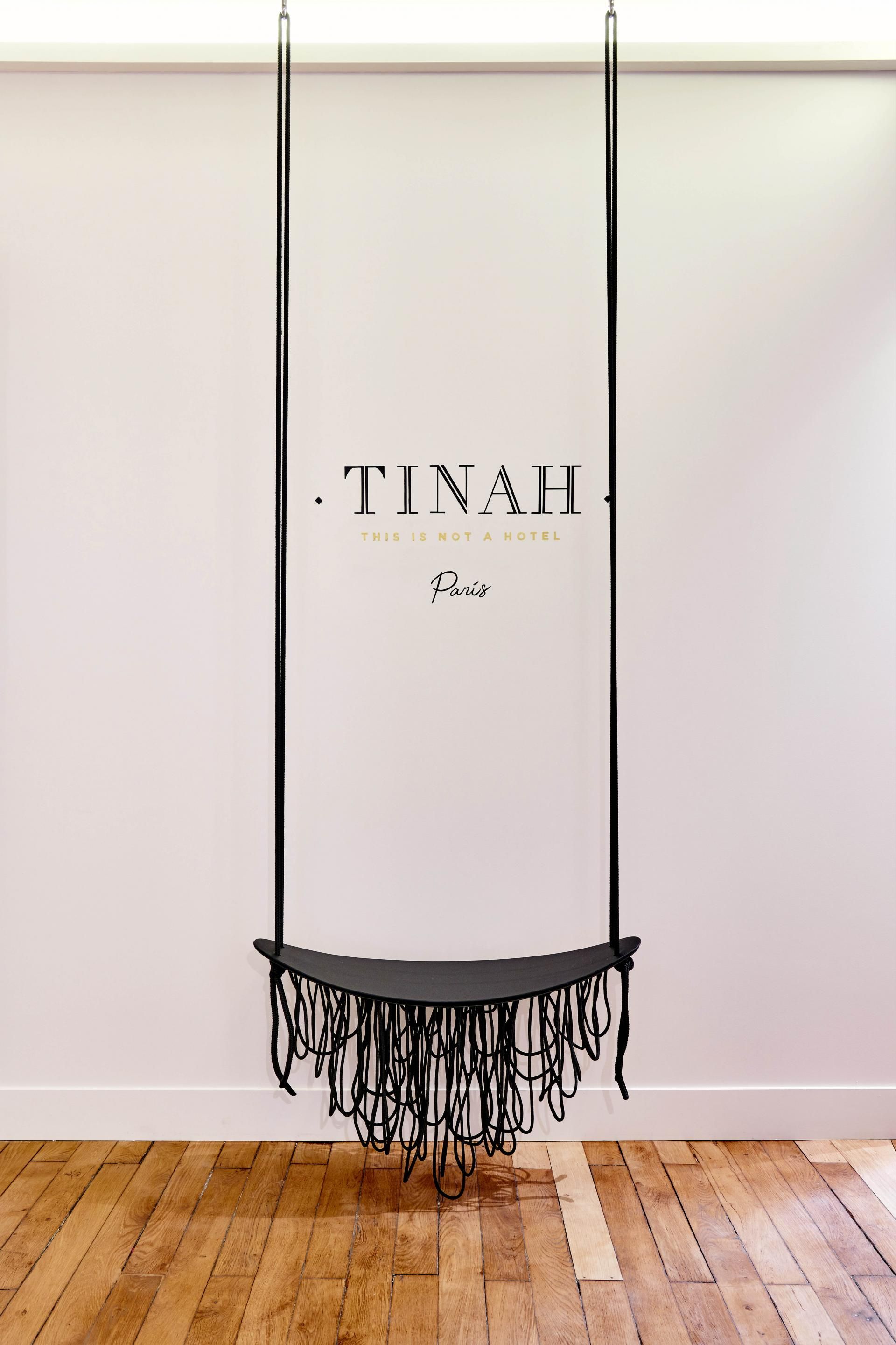 Tinah Paris, Réaumur